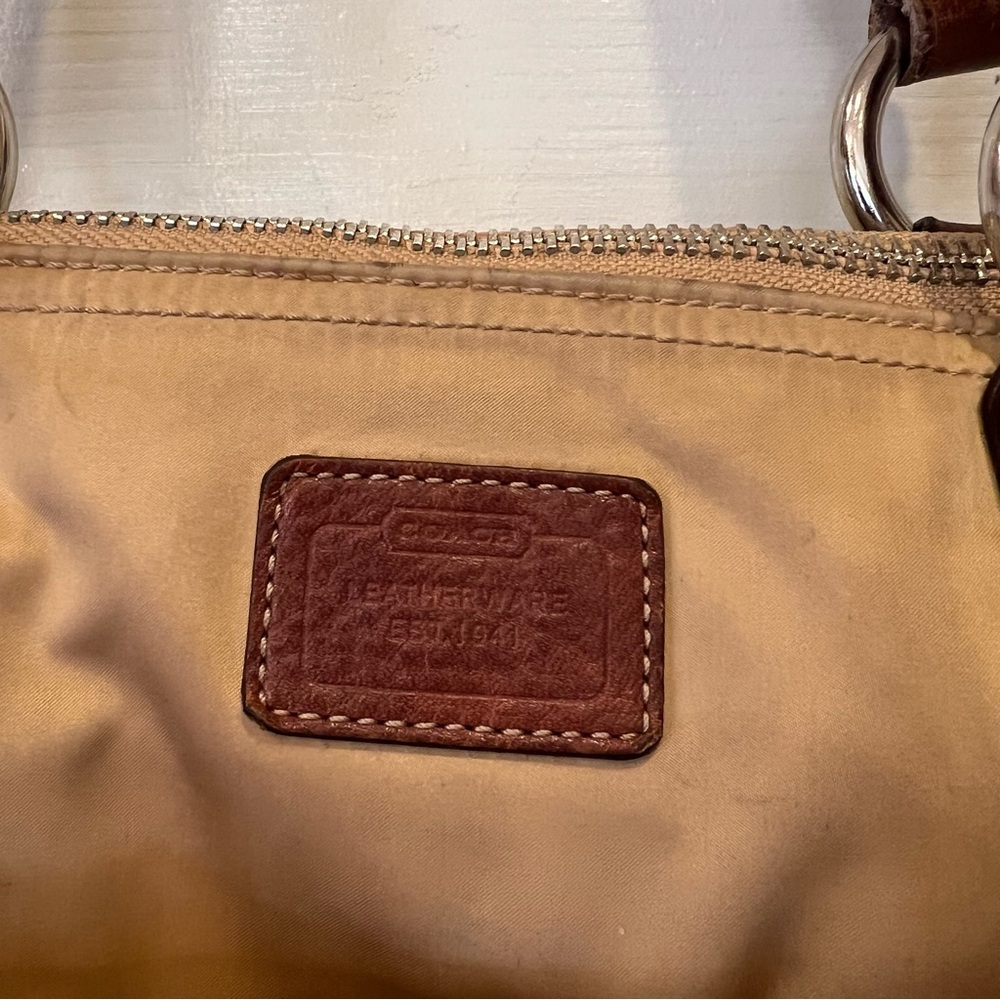 COACH 2007 Champagne Satin Fabric Hamptons Weekend Tote Purse 11748 Crossbody - Picture 2 of 16